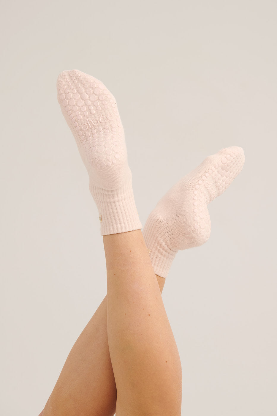 Crew Grip Socks — Label Beige