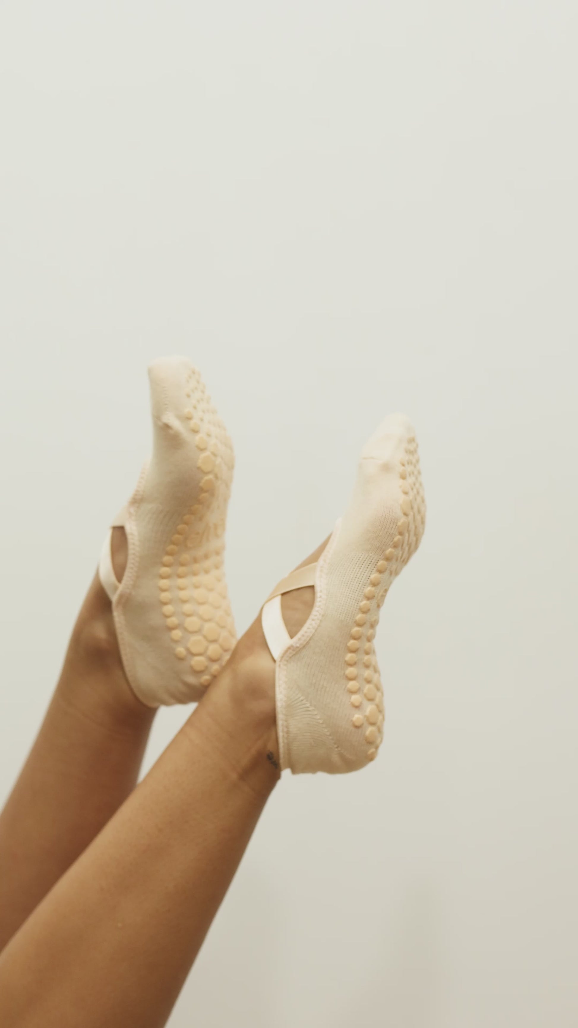 Ballet Grip Socks - Soft Pink Beige