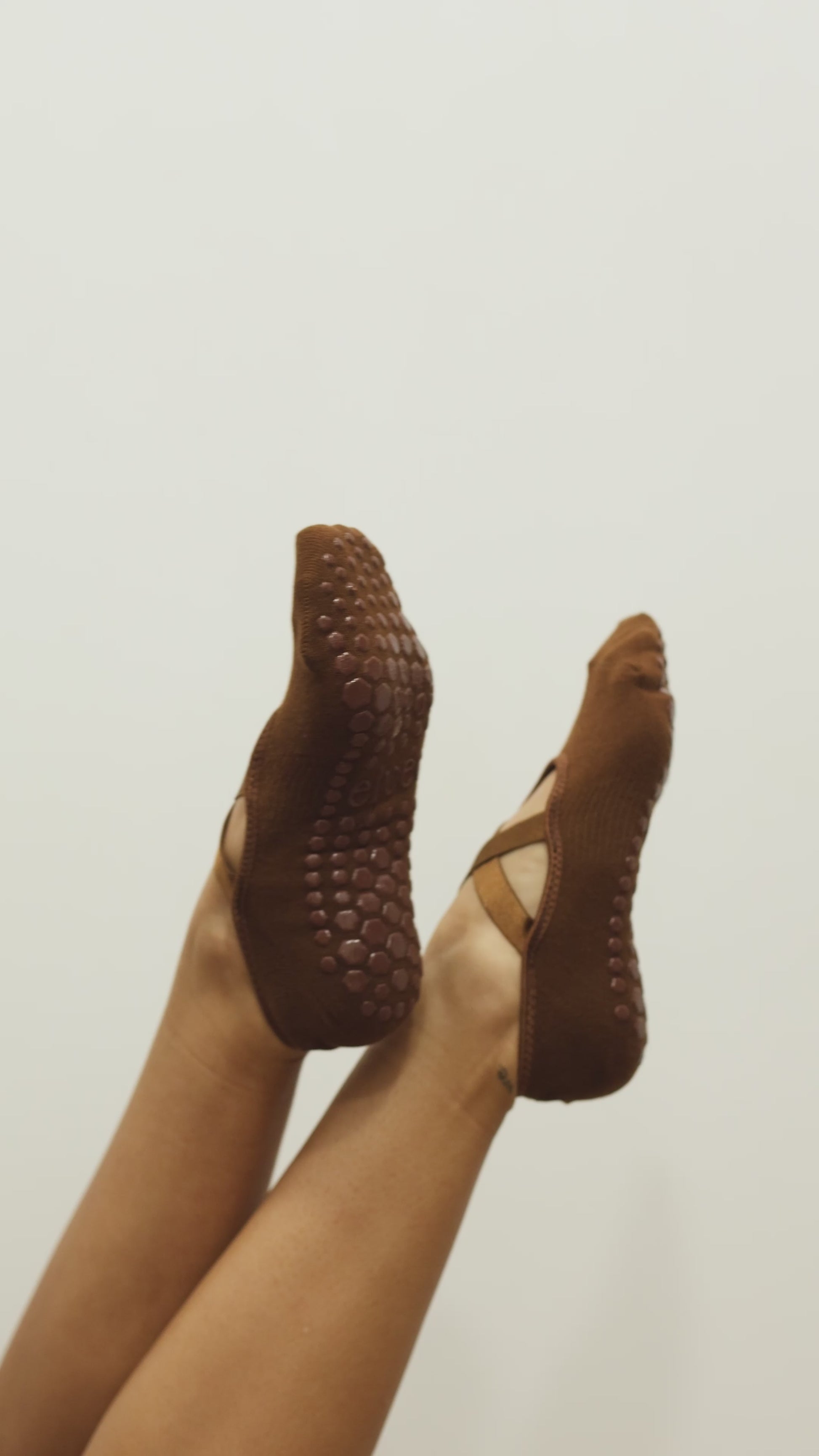 Ballet Grip Socks - Chocolate Brown